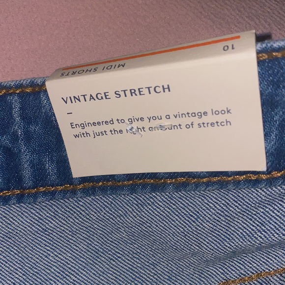 Universal Thread NWT Vintage Midi shorts size 10 - Picture 5 of 7